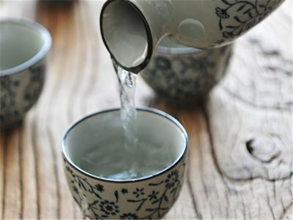 米茨Mici小編帶你了解全國(guó)各地不同的酒宴習(xí)俗!
