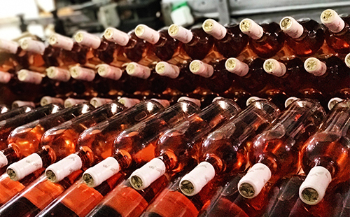 柳州代理什么品牌來做摩爾多瓦紅酒生意好?