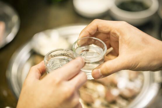 是喝高度酒還是喝低度酒好？